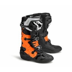 Tech 10 Boots